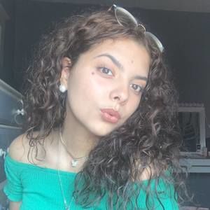 Meet your Posher, Celeste